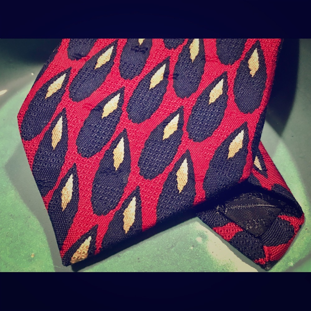 Men’s Vintage/Retro Tie. Flawless. (✨2 for $8)